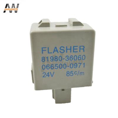 China New Hot Selling Electronic Flasher 81980-36010 aw Relay 81980-36010 LED Flasher Relay 81980-36010 LED Auto Flasher Relay 24V 3P for sale