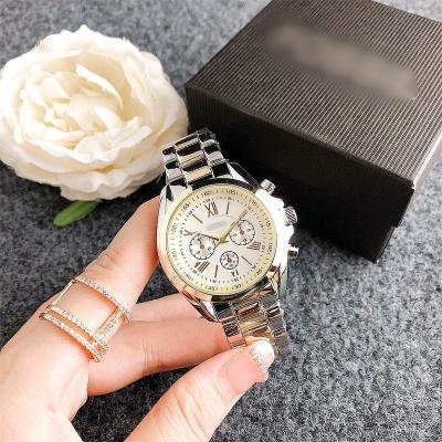 China Famous Brand Fashion Watches New Fashion Women Ladies Men Watch Stainless Steel Designer Famous Brand Watch Ladies Luxury Couples Quartz Watches Gifts for sale