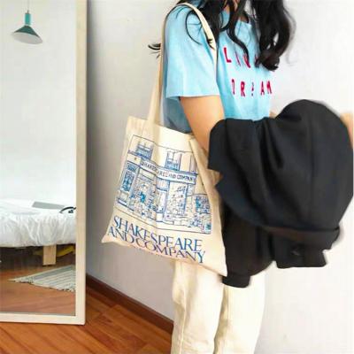 China Wholesale 2022 New Hot Selling Style Durable White Women's Clothing Store Buying Durable Reusable Canvas Foldable Bag for sale