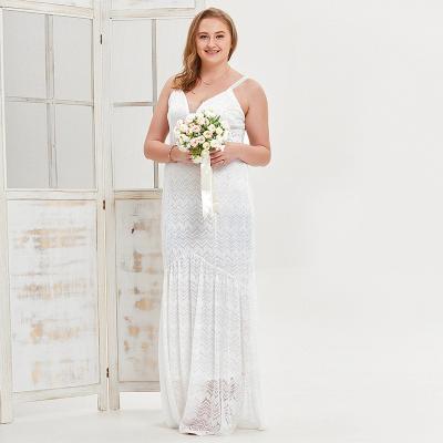 China 2022 Anti-Static Women Plus Size Sleeveless White Dress Modest Wedding Dress Bridal Gown Strapless Lace V-Neckline Plus Size for sale