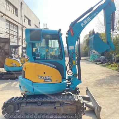 China Japan Imported Mini Diggers Used Kubota KX135 3 Ton Excavator 0.11 CBM Micro Excavator for sale