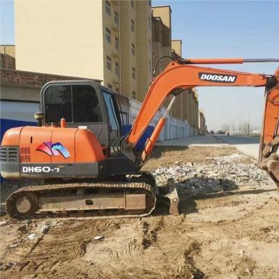 China In Hand 2020 China Mini Doosan Tracked Excavator Second For Sale Gold Models DX60-7 0.09-0.2 CBM for sale