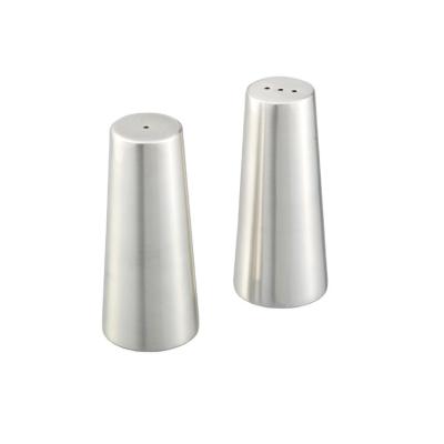 China Sustainable Factory Wholesale Set Of 2 Taper Brush Silver Salt And Pepper Shakers for sale