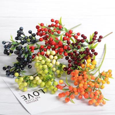 China Christmas decoration simulation factory 6. High Quality Artificial Red Berry Christmas Decorations Are Used For Family Wedding Decorations for sale