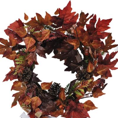 China Handmade party decoration round handmade vivid realistic artificial pine cone blackberry garland for sale