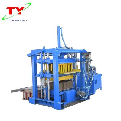 China Construction Material Stores Hydraulic Block Machine QT4-30 Diesel Engine Block Making Machine for sale