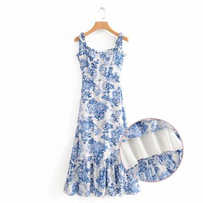 China Cheap Price Anti-Static Floral Ladies Ruffles Suspender Women's White Blue Casual Outfits For Women for sale