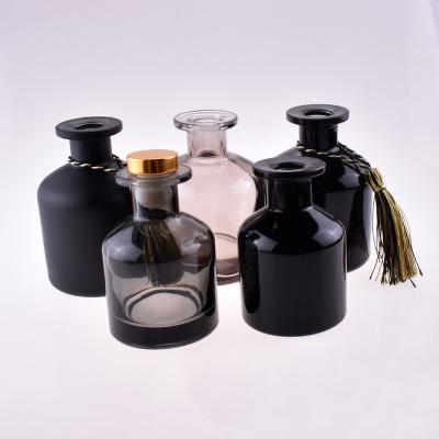 China Wholesale Custom Black Luxury Empty Diffuser Perfume Room Glass Aroma Reed Diffuser Bottle Cosmetic Aromatherapy for sale