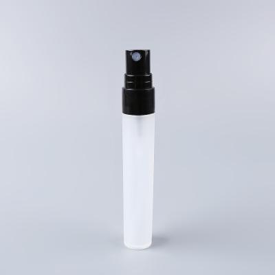 China Other Black White Color Portable Cap Pen Perfume 10ml Plastic Pen Perfume Bottle for sale