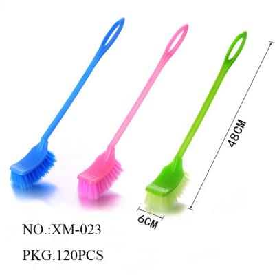 China Sustainable Plastic Bathroom Care Products Toilet Brush Holder Set for sale