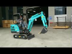 Mini crawler excavator with automatic transmission