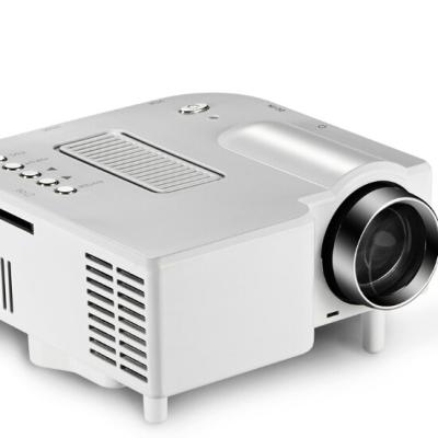 China LCD Contrast Ratio 1000:1 300Lumens Mini Home Theater Projector Led Portable Projector GM40 for sale