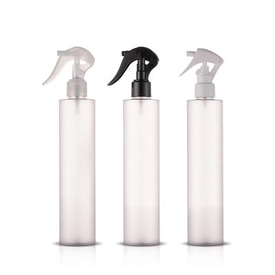 中国 Frosted PET PCR 300ml Plastic Spray Bottles With Trigger Spray Pump 販売のため