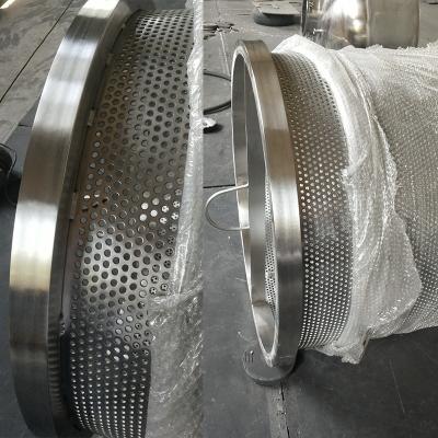 China Vegetable Water Soup Processing Plant 304 Stainless Steel Bone Pendant Mesh Basket for sale