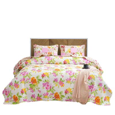 China King Size Bedding Set Cotton Quilt Flower Anti-Static Bed Cover Set Microfiber Bedspread Print Bedspread for sale