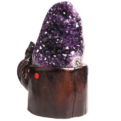 China Wholesale Top Tier Natural Africa Amethyst Crystal Geode Purple Crystal For Decoration en venta