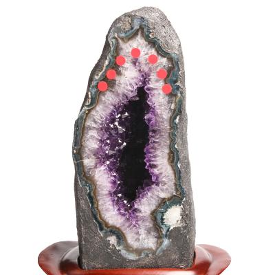 China Natural Africa Home Decor Healing Amethyst Crystal Geode Crystal Cluster For Wedding Gifts en venta