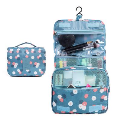 China Waterproof Fashion Toiletry Bag Hook Hanging Cosmetic Toiletry Bag For Travel for sale