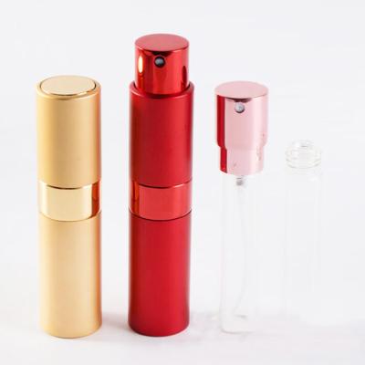 China Cosmetic Fast Delivery Twist Up Aluminum Metal Spray Bottle 8ml Portable Refillable Perfume Atomizer for sale