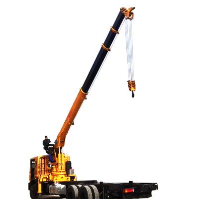 China TRUCK CRANE 12 ton small mobile hydraulic telesocpic boom truck mounted crane for sale