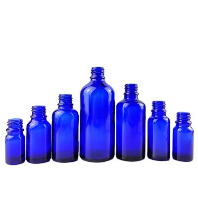 China DIN18 Essential Oil Serum Cosmetic Blue Glass Bottles Pharmaceutical Blue Glass Bottles Dropper Bottle for sale