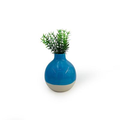 China 2023 New Vase 2023 Customization Contemporary Home Decorative Double Color Ceramic Vase Flower Vase for sale