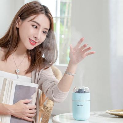 China 2019 Small Volcano LED Light Mini USB Portable Cool Ultrasonic Mist Air Humidifier Color Changing Humidifier Car Humidifier for sale