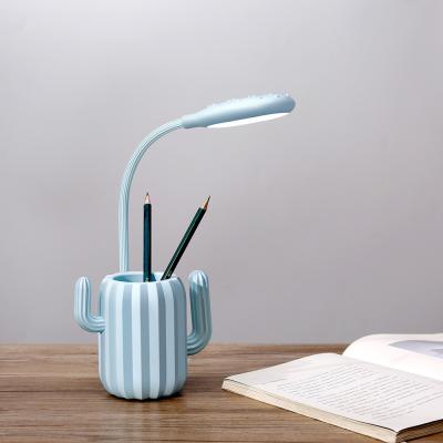 China Stand Bendable Clip Mini USB Table Lamp Dual Use Reading Lamp for sale