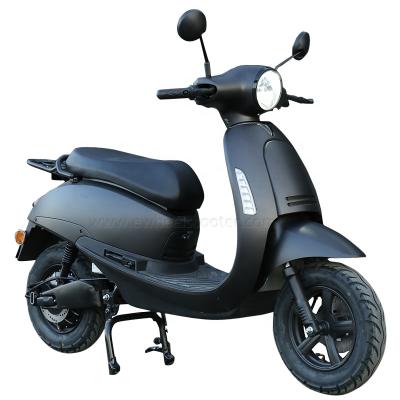 China EEC 2021 Unisex Fast Charger 5A Electric Moped Adult Electric Scooter 2100W Motor With Rear Box for sale