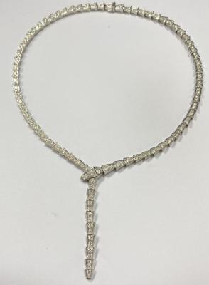 China Reprodução Bulgari Serpenti Viper Slim Necklace 18K Ouro Branco Full Pave Diamantes 18 quilates de ouro jóias Dubai à venda