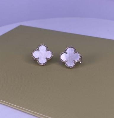 China VCA Vintage Alhambra 18k Gold Drop Earrings Pure 18k White Gold Jewelry With Mother Of Pearl for sale