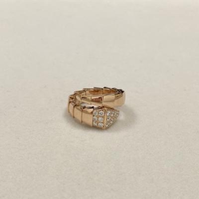 China Replica Bulgari Serpenti Viper One Coil Ring 18K Rose Gold Paved Diamonds On The Head Custom 18k Gold Jewelry for sale