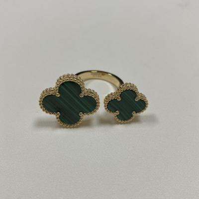 Cina Magico Alhambra 18 carati d'oro Anelli coppia 2 pietre Malachite Oro Anello del dito Oro giallo in vendita