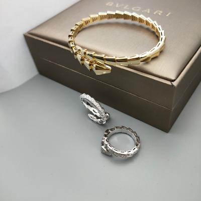 China Vind de perfecte 18K gouden armbanden voor uw B2B klanten tegen betaalbare prijzen Te koop