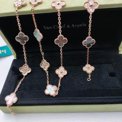 Κίνα 18k Gold Four-leaf Clover Best Luxury Jewelry for End B2B Customers προς πώληση