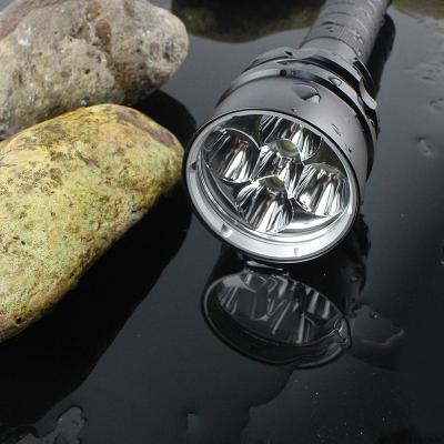 China Shenzhen XML-5*L2 LED Torch Light 200M Underwater Waterproof Flash Lantern Diving Light Lantern 5000 Lums Camping Per 2*18650 for sale