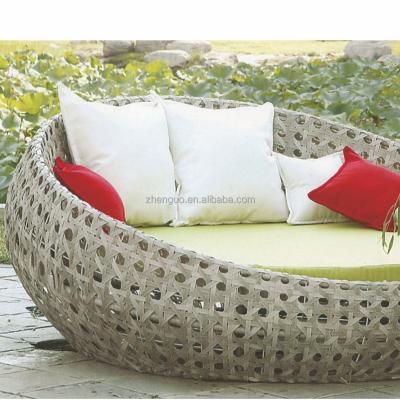 China 2016 modern outdoor handweaved rattan comfotable garden lounge outdoor round bed for sale