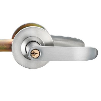 China Aluminum alloy Modern high quality safety wooden door lever handles interior lock door handle lock set door lock for sale