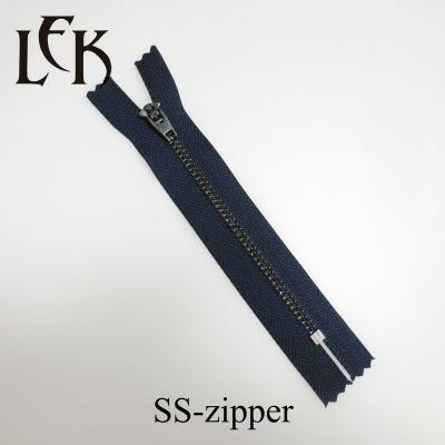 China Factory Wholesale Price New Product No5 Metal Zipper Rose Gold Y Teeth Narrow End Zipper Auto Lock Half for sale