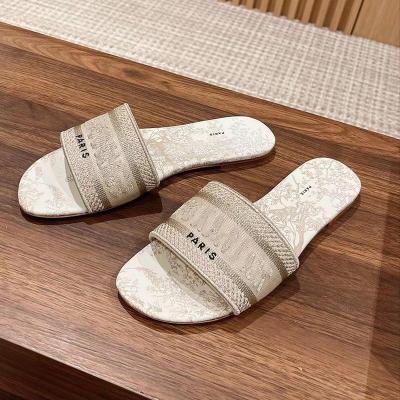 China Fashion Trend Designer Slipper Slides Luxury Good Quality Women Shoes Flat Sandals Shoes Brands Logo Slippers Slides For Women Women Ladies for sale