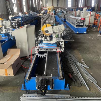 Chine petit pain de support de 1mm formant le support de panneau solaire de parenthèse de toit de tuile de machine automatique à vendre