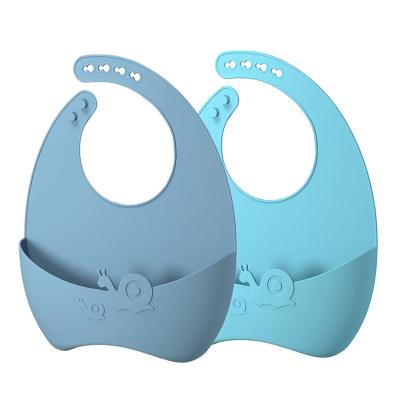 China Antibacterial New Design Animal Snail Shape Adjustable Babi Bpa Free Silicone Bib Set Bpa Silicone Baby Bib Set for sale