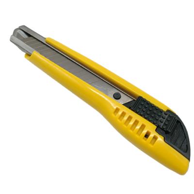 China New Design ABS Plastic China Manufacturer Plastic Pp Yellow /Red Multi Utility Knife 9 Craftsman for sale