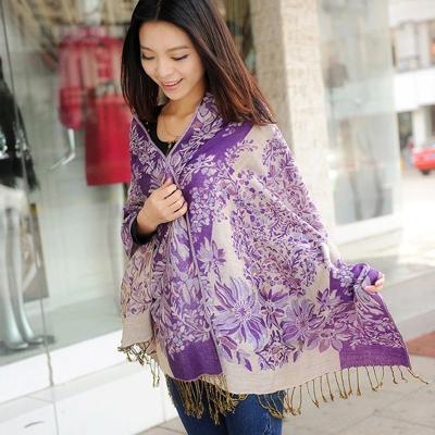 China New Fashion Casual Fashion Plaid Quilting Casual Loose Designer Knitted Polyester Shawls Scarf for sale