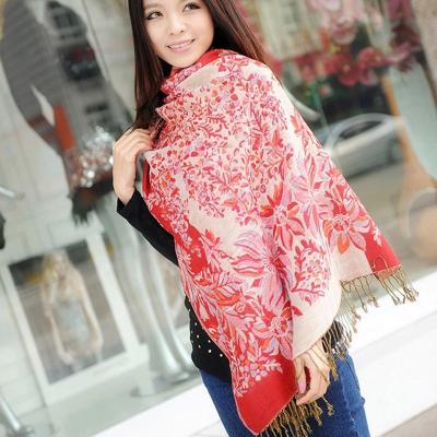 China New Fashion Casual Fashion Plaid Quilting Casual Loose Designer Knitted Polyester Shawls Scarf for sale