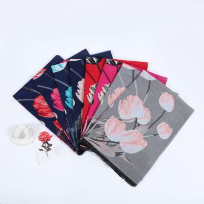 China Fashion Long Cotton Expanded Travel Shawl Long Scarf Soft Thin Silk Dual Use Scarf for sale