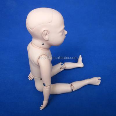 China Bebê recém-nascido menina Manikin de enfermagem essencial para treinamento de cuidados com bebês na escola de enfermagem à venda