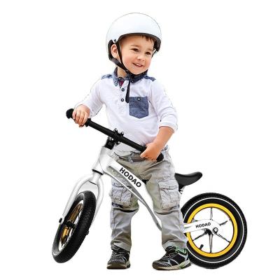 China Popular 12 Inch Toddler Balance No Pedal Magnesium Alloy Best Gifts Baby Kid Balance Bike Bicycle for sale