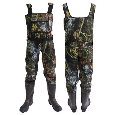 China New Thickened Warm Neoprene With Camouflage Fly Chest Fishing Wader With Boots Waterproof Breathable for sale