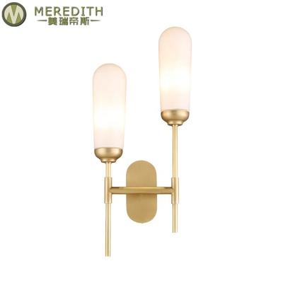 China Nordic European modern minimalistic apartment wall lights fancy style brass wall lamp for bathroom for sale